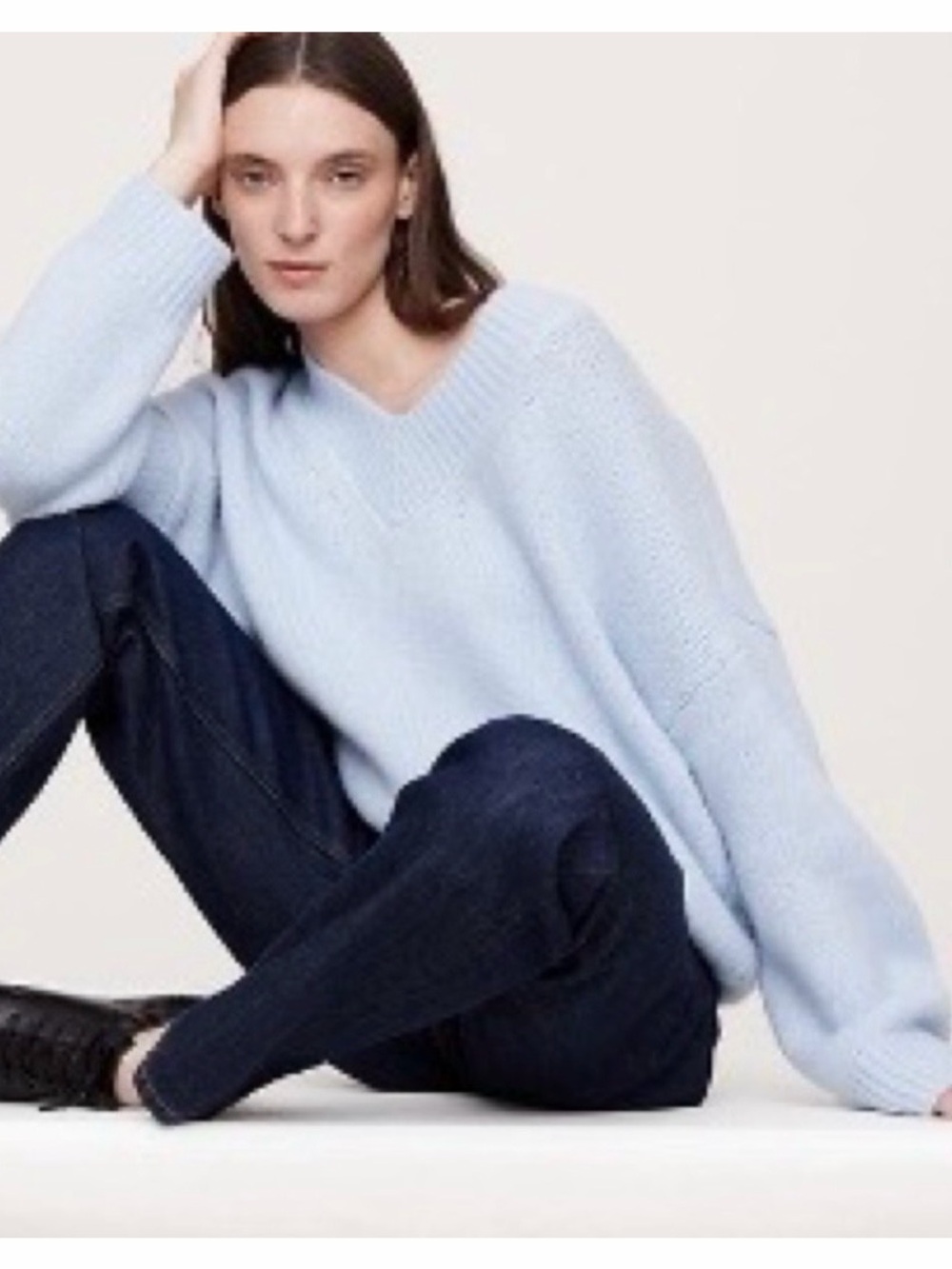 Banana Republic Wool Light Blue V-Neck Women's Sweater